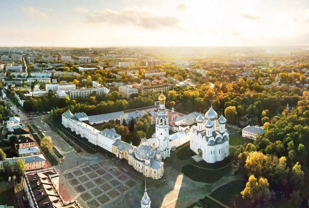 💞Друзья! От всей души поздравляем вас с днём нашего прекрасного города Вологды — древнего, мудрого и такого уютного! 🥰…