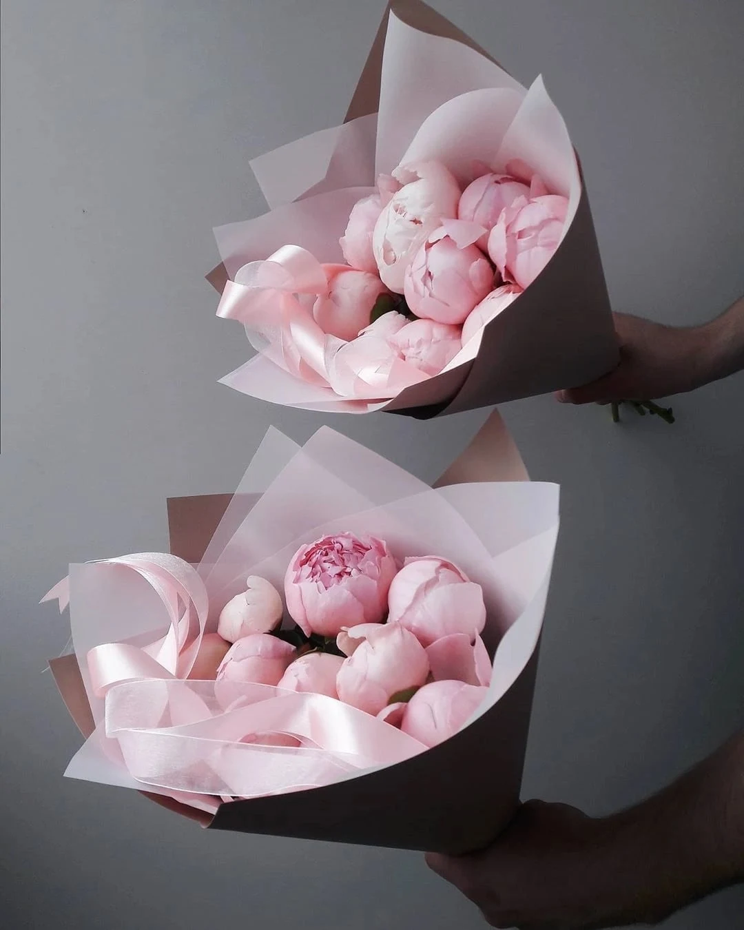 Девушки, поздравляем вас, с вашим днём!🌷